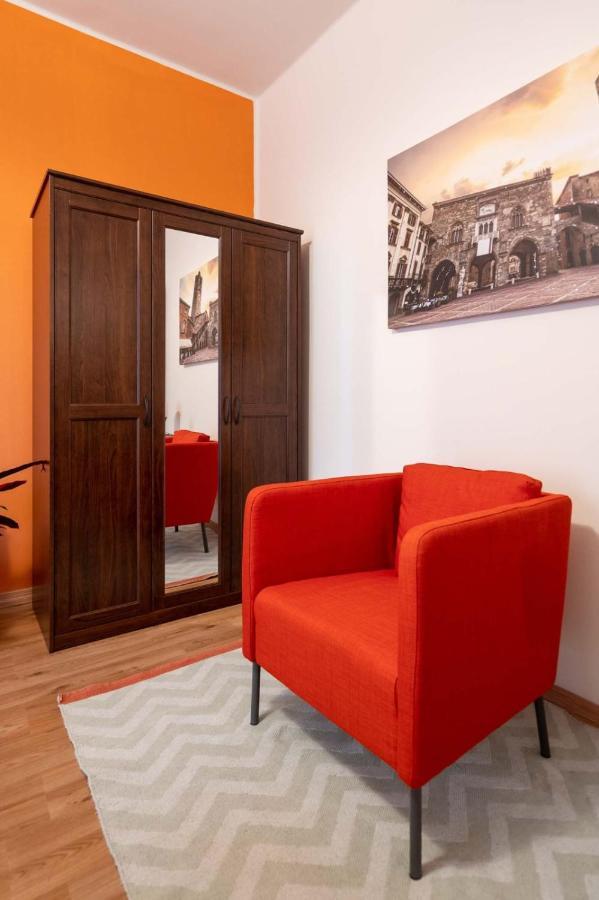 Apartament Casa Martina- Airport Free Shuttle-H24 Bergamo Zewnętrze zdjęcie